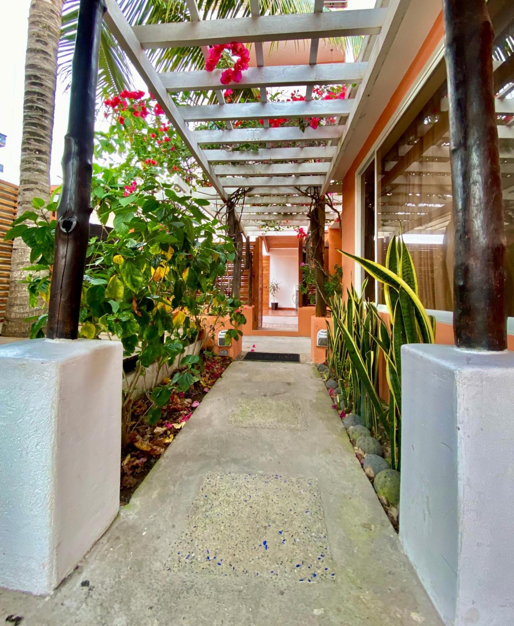 Torre Mar Galapagos Boutique Suites Puerto Ayora (Galapagos Islands) Exterior foto