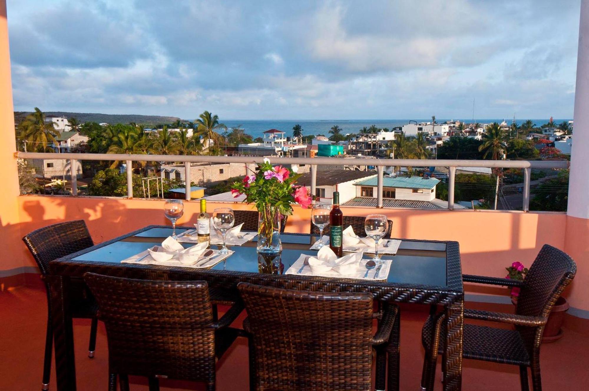Torre Mar Galapagos Boutique Suites Puerto Ayora (Galapagos Islands) Exterior foto